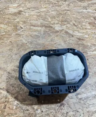 Opel Astra J Passenger airbag 610231500 56261021500 609281800c