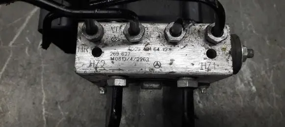 Mercedes-Benz A W176 Master brake cylinder 0265956006