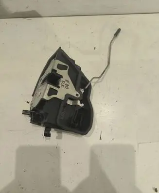 BMW X5 E70 Front door lock 7167073 A046998