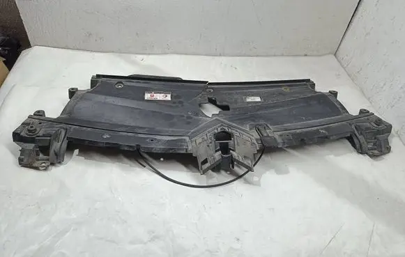 Citroen C6 Radiator trim 9650939177 9659940680