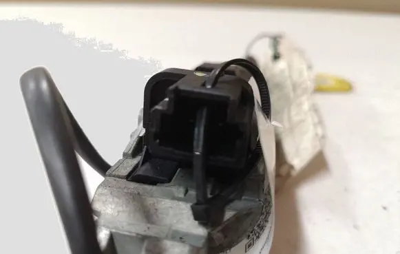 Peugeot 407 Ignition lock 9648445180