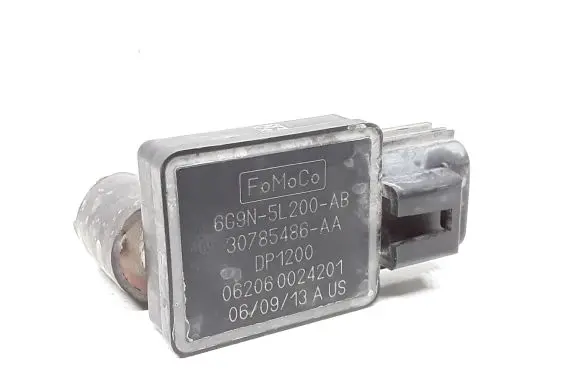 Volvo S80 Exhaust gas pressure sensor 6G9N5L200AB