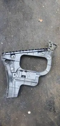 Audi A3 8Y Rear bumper mounting bracket 8Y5807377