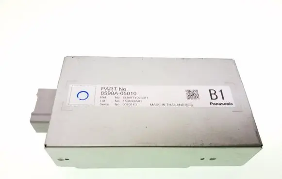 Toyota Avensis T270 Door control unit/module 8598A05010