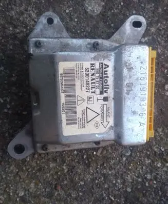 Renault Laguna II Airbag control unit/module 8200148227