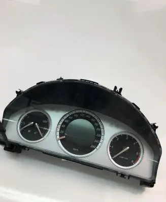 Mercedes-Benz C W204 Speedometer (instrument cluster) A2045406148