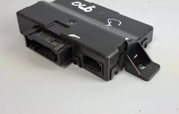 Audi A6 S6 C7 4G Gateway control module 4G0907468G 532355838 4G0907468A