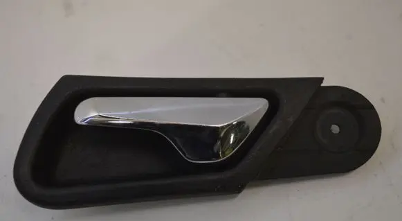 Mercedes-Benz C W203 Front door interior handle A3172010001