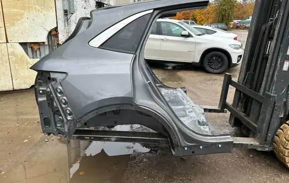 Ford Escape IV Rear bodywork 43R004589