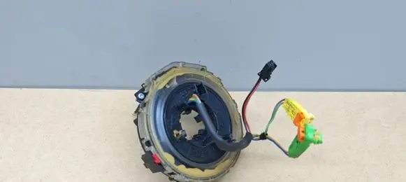 Mercedes-Benz ML W164 Airbag slip ring squib (SRS ring) A1714640518