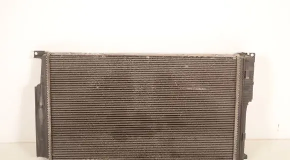 BMW 3 F30 F35 F31 Coolant radiator 7600523