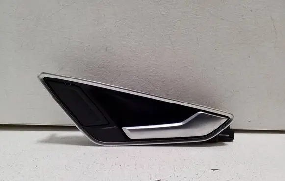Audi Q2 - Rear door interior handle 81A837020C