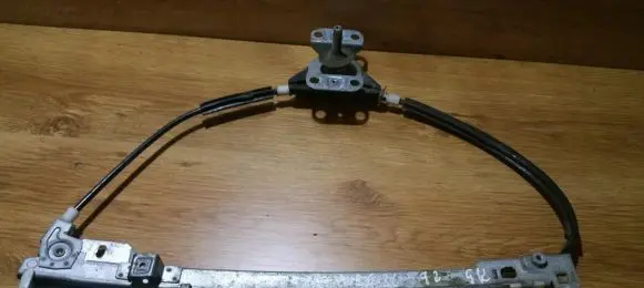 Volkswagen PASSAT B3 Sliding door window regulator with motor 357839401 kuo