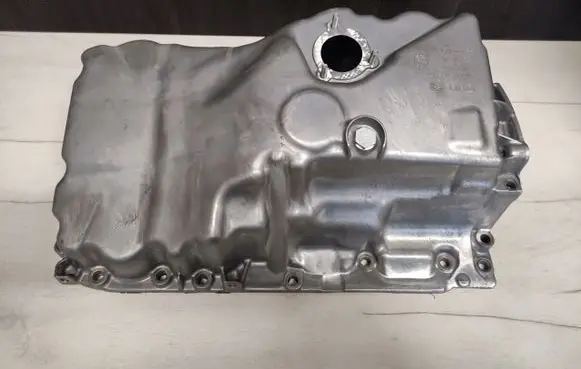 BMW 3 G20 G21 Oil sump 8580122