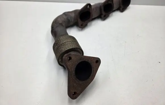 Jeep Grand Cherokee (WK) Exhaust manifold 5175747AA 68040711AA 68047816AA