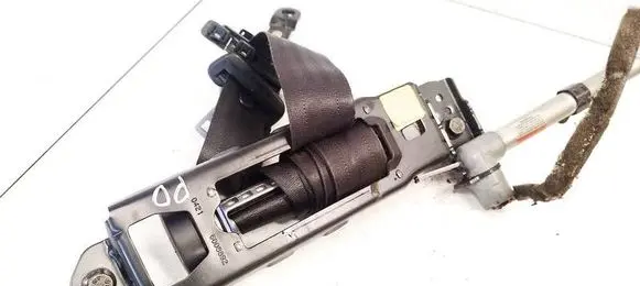 Volvo S40 Front seatbelt 30615571
