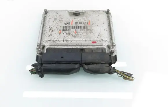 Volkswagen Golf IV Engine control unit/module 0281001979 038906012M