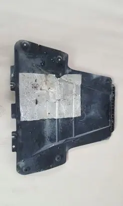 Renault Kangoo II Engine splash shield/under tray 8200913868
