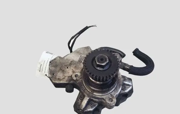 Mercedes-Benz ML W164 Fuel injection high pressure pump 0445010145 A6420700501