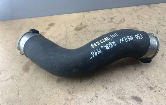 BMW 3 F30 F35 F31 Intercooler hose/pipe 7823233 11617823233