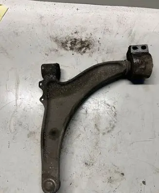 Opel Insignia A Front lower control arm/wishbone