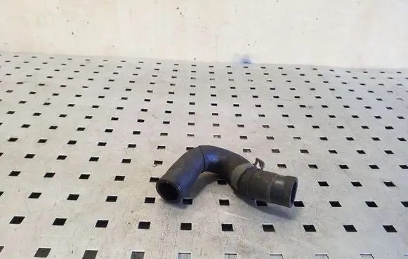 Volkswagen PASSAT B8 Engine coolant pipe/hose 5Q0122157CK