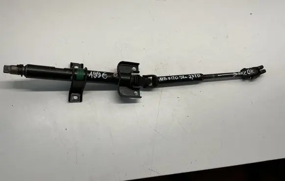 Mercedes-Benz Vito Viano W638 Steering wheel axle A6384602611 831410078524