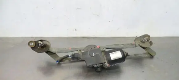 Toyota RAV 4 (XA30) Front wiper linkage 85110-0F020