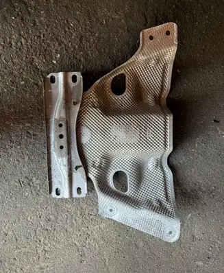 Audi Q5 SQ5 Heat shield in engine bay 8R0521243E
