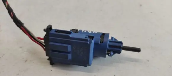 Clutch pedal sensor