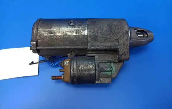 Mercedes-Benz E W211 Starter motor A0051518901