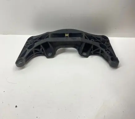 BMW 5 GT F07 Gearbox mounting bracket 6788568