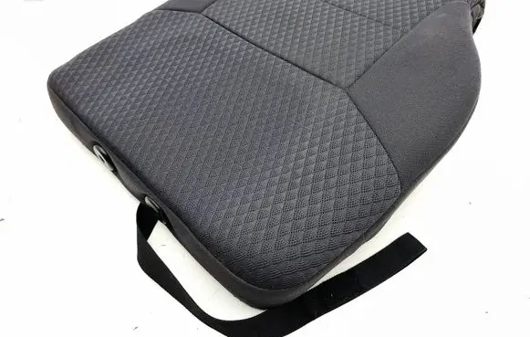 Chrysler Grand Voyager V Rear seat 