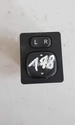 Toyota Prius (XW20) Wing mirror switch 183574 769746