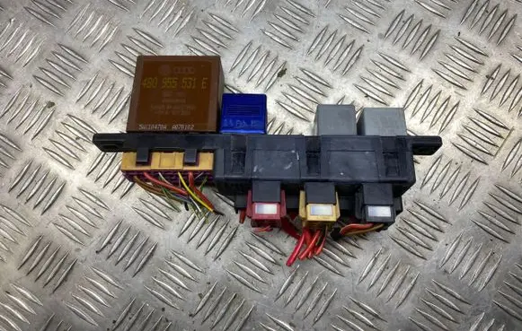 Audi A6 S6 C5 4B Fuse box set 896083000 8L0941822A