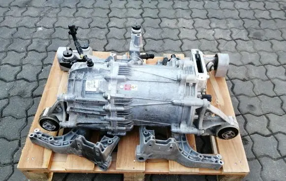 Porsche Taycan 9J1 Electric car motor 0EG901103A