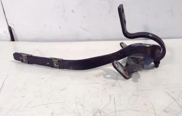 Volkswagen Touareg I Tailgate/trunk/boot hinge 7L6827301B