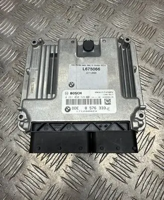 BMW X3 F25 Engine control unit/module 8576333 0281030326 171200824