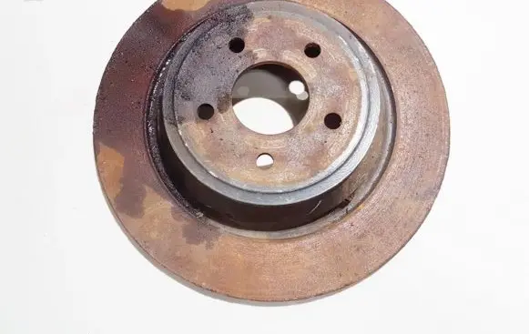 Ford Kuga II Rear brake disc neventiliuojamas