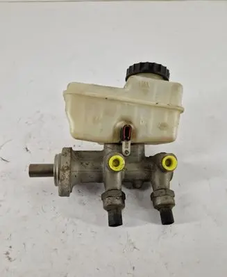 Nissan Pathfinder R51 Master brake cylinder 