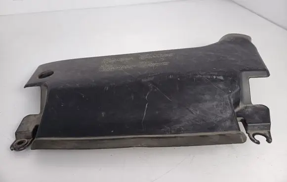 BMW 3 E46 Air intake duct part 7501988