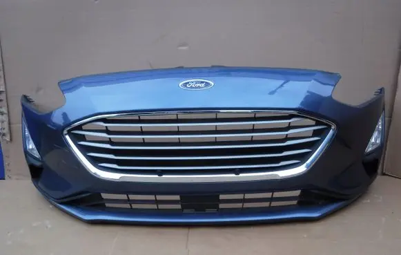 Ford Focus Front bumper JX7B17757