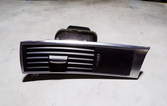 Audi A6 Allroad C6 Dashboard side air vent grill/cover trim 4F1820901D 4F1820073F