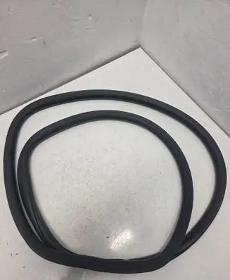 Seat Ibiza IV (6J,6P) Front door rubber seal 