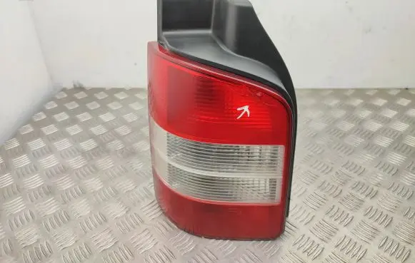Volkswagen Transporter - Caravelle T5 Rear/tail lights 7H5945257A