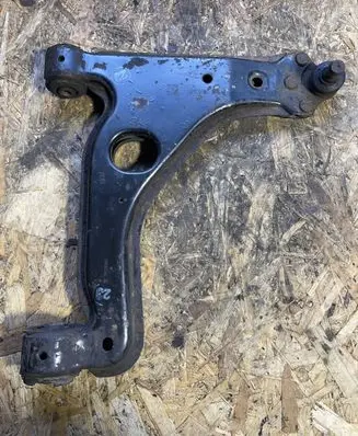 Opel Zafira B Front lower control arm/wishbone 09228465