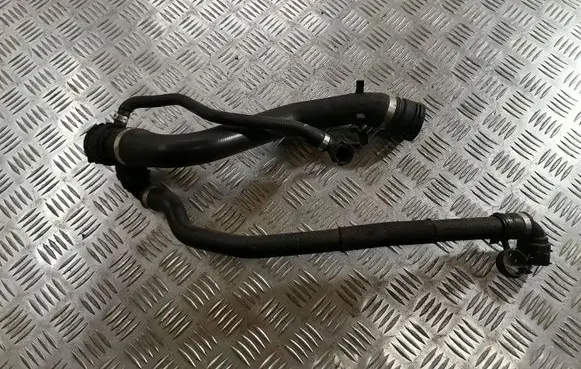 BMW 5 E60 E61 Engine coolant pipe/hose 7799747 17127799747