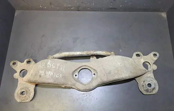 Audi A4 S4 B6 8E 8H Gearbox mounting bracket 8E0399263R