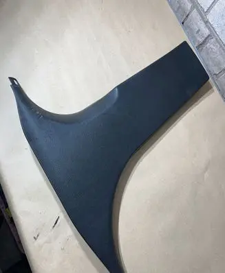 BMW 3 F30 F35 F31 (B) pillar trim (bottom) 7221001 52107010