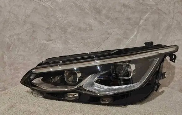 Volkswagen Golf VIII Headlight/headlamp 5H1941035 90180992